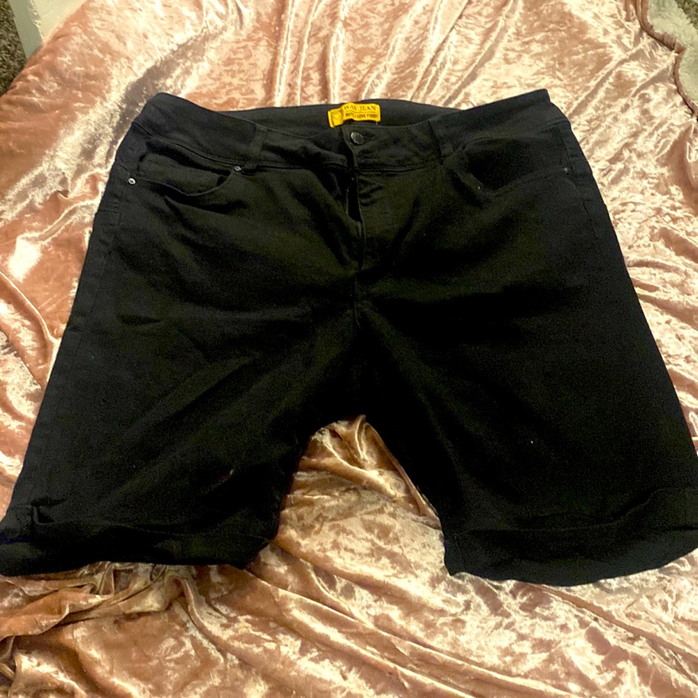 Womens plus size Bermuda shorts size 3xl
